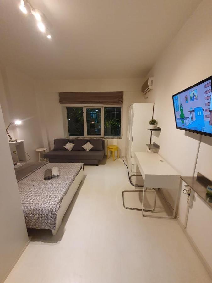 Downtown Piata Universitate Apartments Boekarest Buitenkant foto